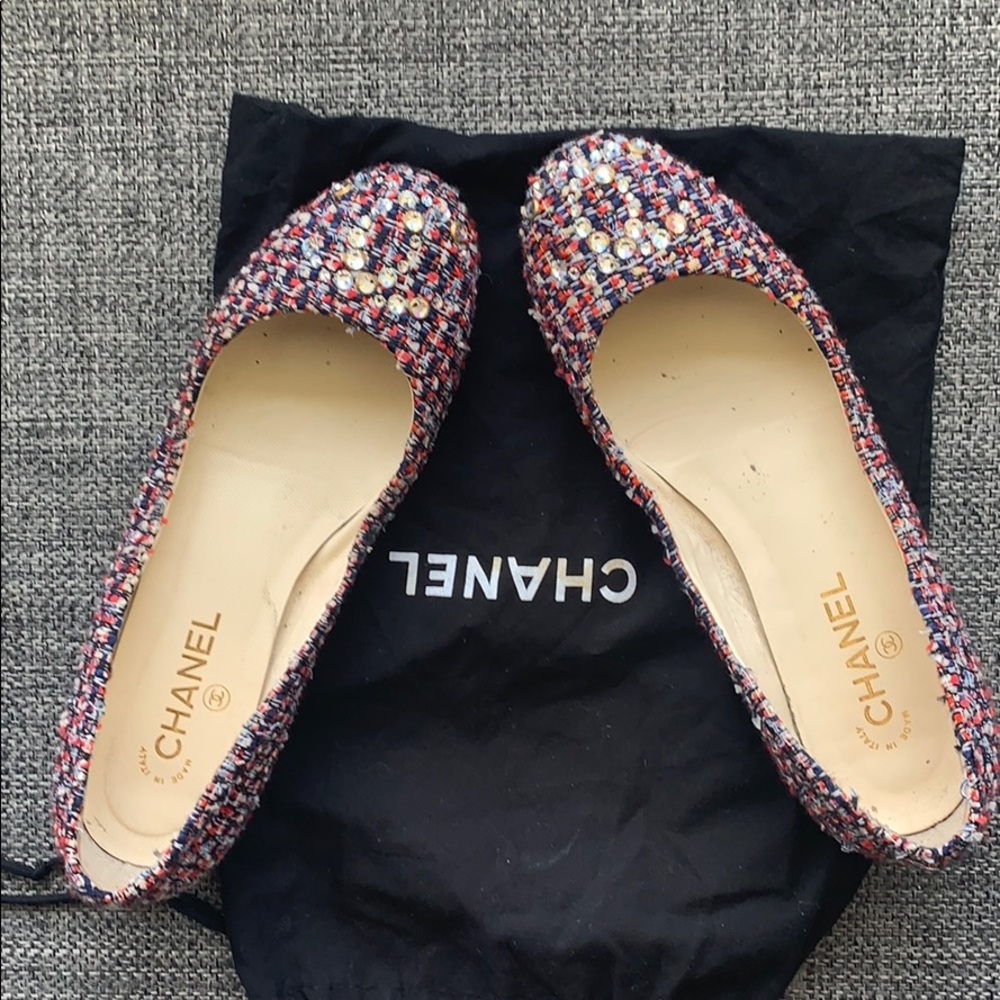 Authentic Tweed Channel flats